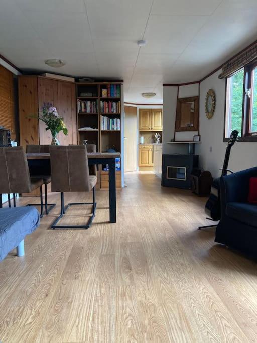 Welcome, Relax And Enjoy Your Stay Putten Eksteriør billede